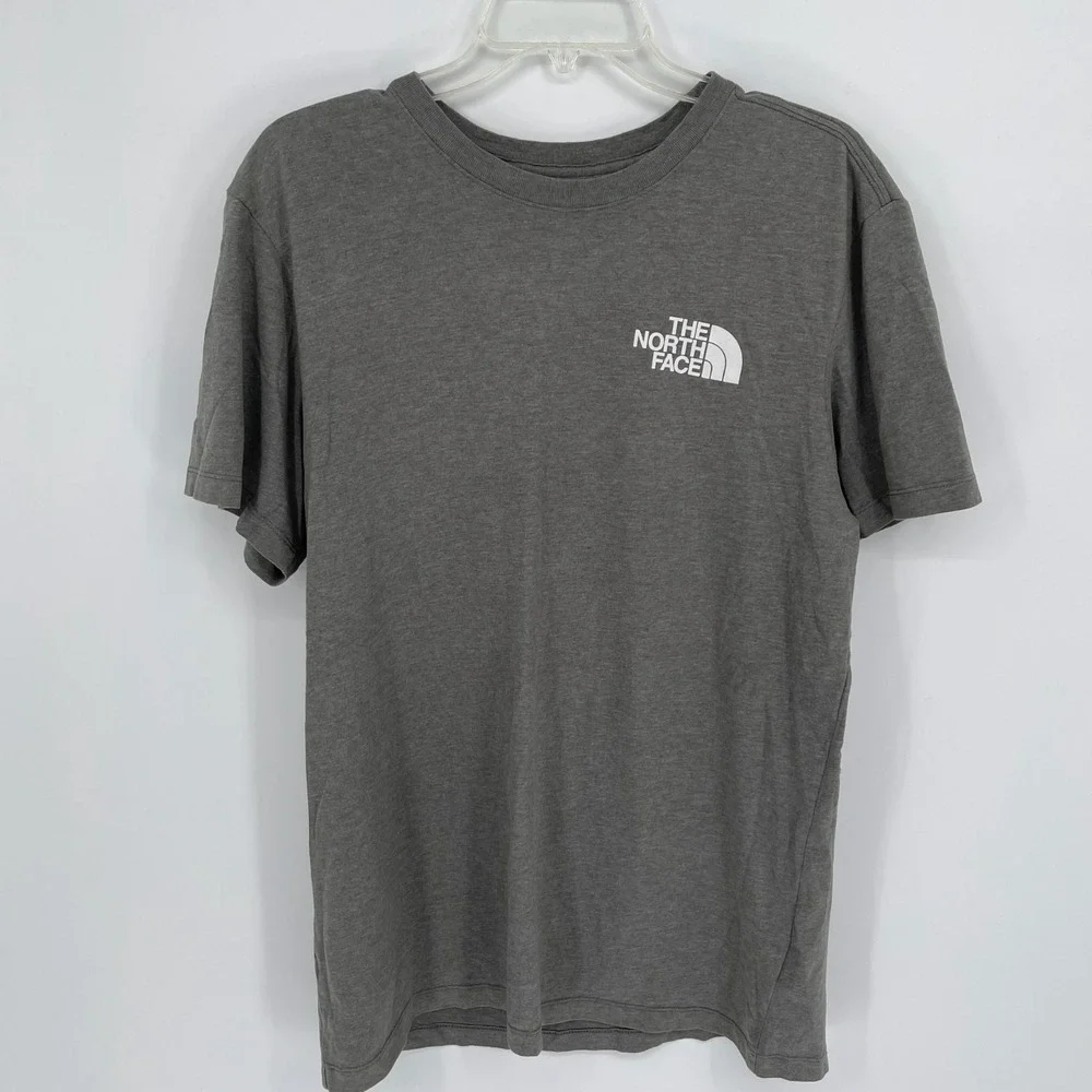 The‎ North Face Men's Gray Camo Box Logo Never Stop Exploring Tee T-Shirt Size L